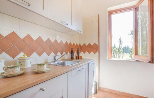 Three-bedroom Holiday Home In Alvignano Ce