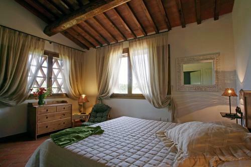 Montaione Villa Sleeps 10 Pool Air Con Wifi