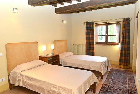 Monterchi Villa Sleeps 8 Pool Air Con Wifi