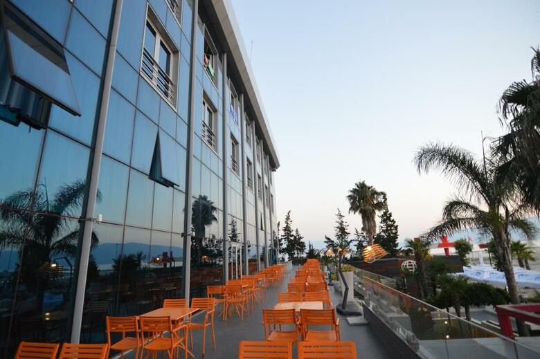 Hotel Vlora International