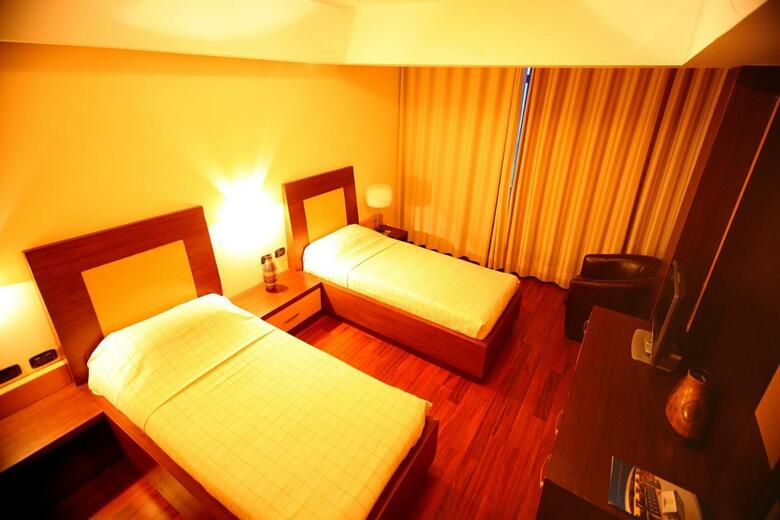 Hotel Vlora International