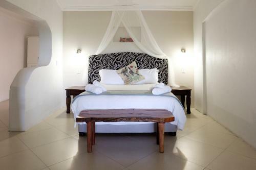 Seasands Lodge & Conference Centre