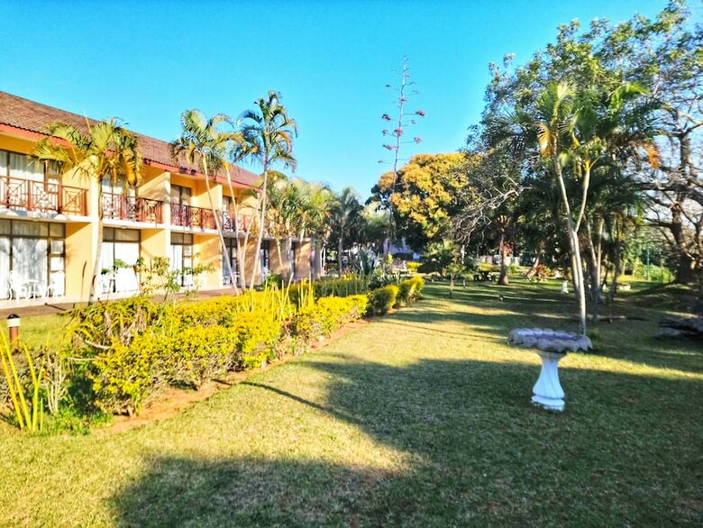 Elephant Lake Hotel