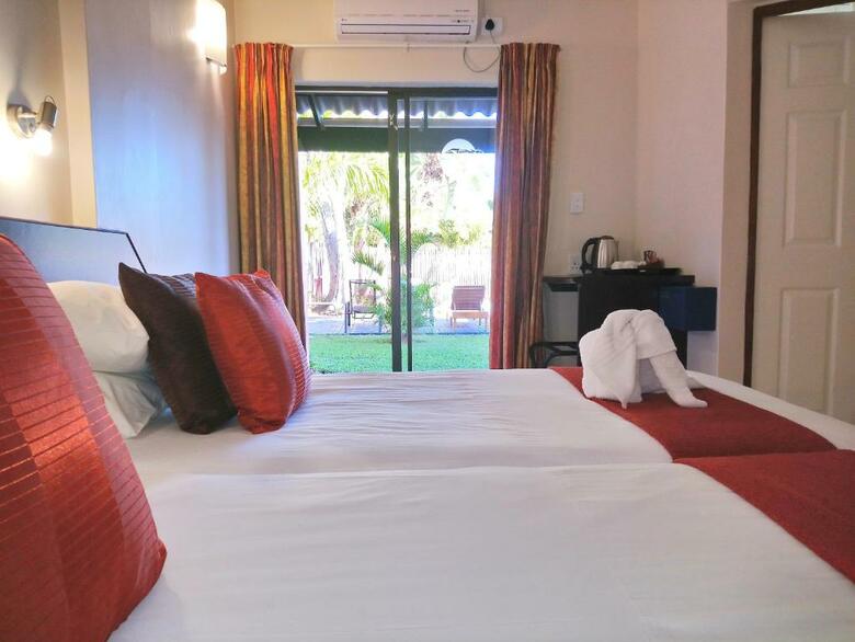 Elephant Lake Hotel