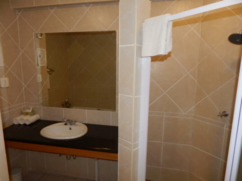 Elephant Lake Hotel