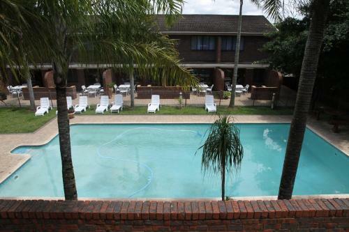 Flamingo Holiday Apartments