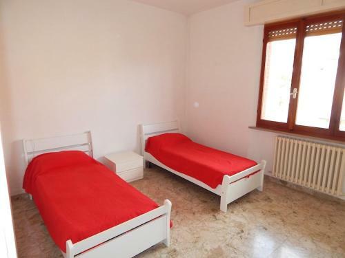 Apartamento N63 - Numana, Quadrilocale Con Corte A 200 Mt Dal Mare