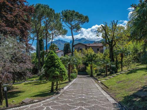 Oliveto Lario Villa Sleeps 14 Pool Air Con Wifi