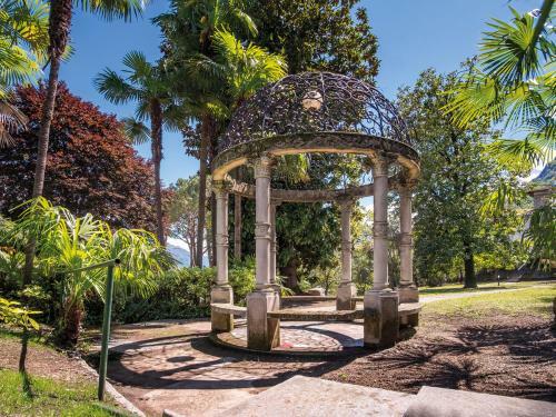 Oliveto Lario Villa Sleeps 14 Pool Air Con Wifi