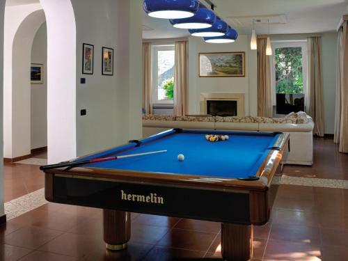 Oliveto Lario Villa Sleeps 14 Pool Air Con Wifi