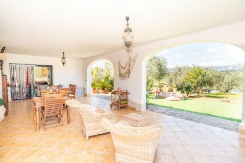 Villa Biderrosa