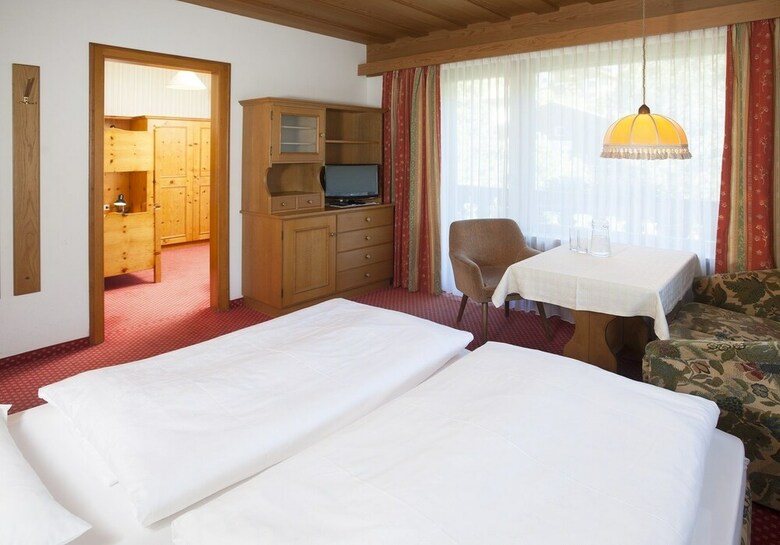 Hotel Garni & Apartments Planlim