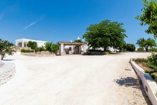 Charming Villas With Pool In Valle D'itria