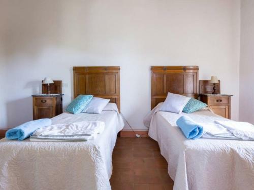 Palazzone Villa Sleeps 10 Pool Wifi