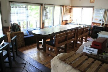 Hostal Alpine Backpackers