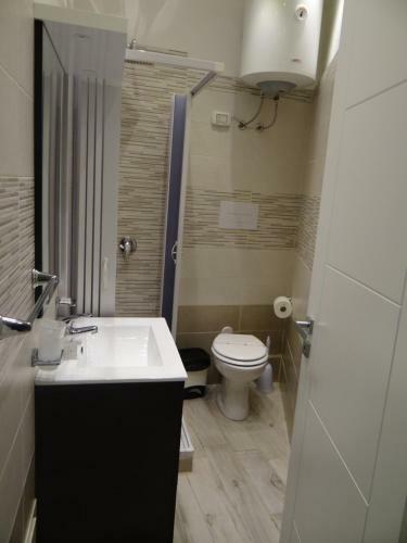 B&B Montecarlo Palace Stazione