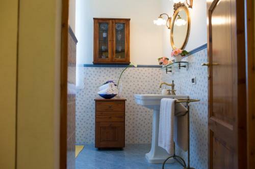 Fabbrica Villa Sleeps 10 Pool Air Con Wifi