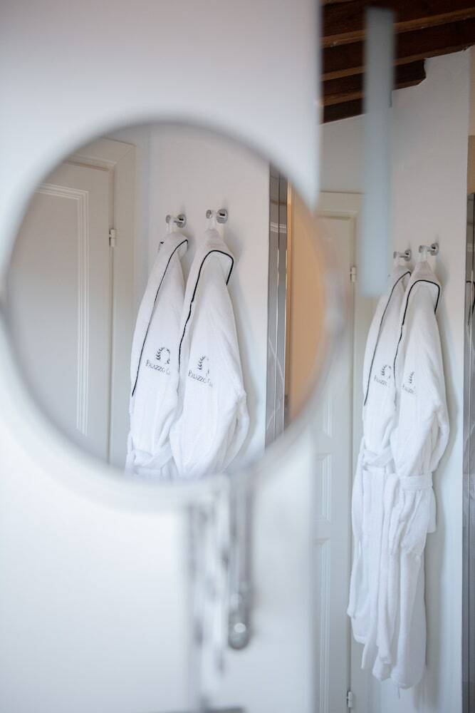 Bed & Breakfast Palazzo Cini Luxury Rooms In Pisa