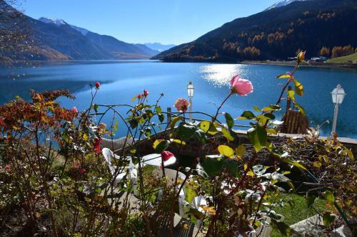 Hotel Schloesschen Am See