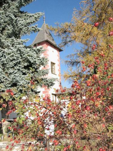 Hotel Schloesschen Am See