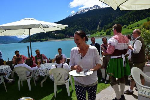 Hotel Schloesschen Am See