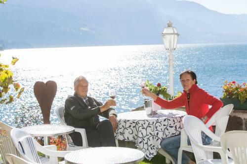 Hotel Schloesschen Am See