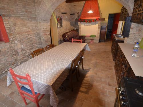 Historic Apartment In Saludecio With Swimming Pool