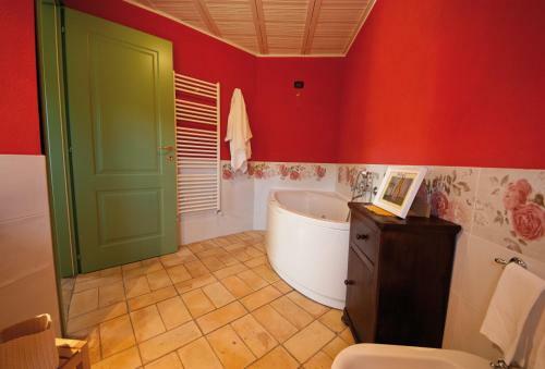 Poderetto Villa Sleeps 20 Pool Wifi