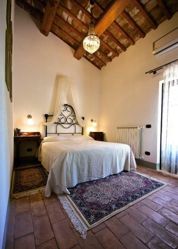 Poderetto Villa Sleeps 20 Pool Wifi