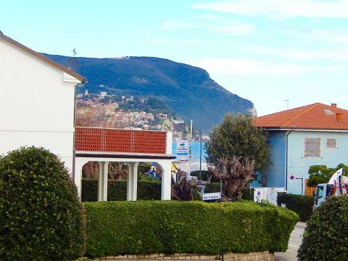 Apartamento M198 - Marcelli, Trilocale In Centro Fronte Mare