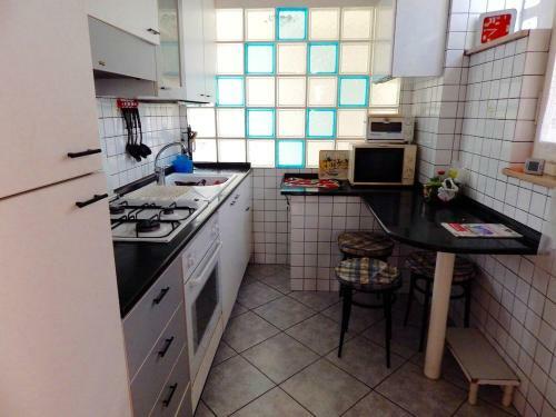 Apartamento M155 - Marcelli, Trilocale In Centro A 50mt Dal Mare