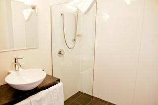 Fiordland Hotel & Motel