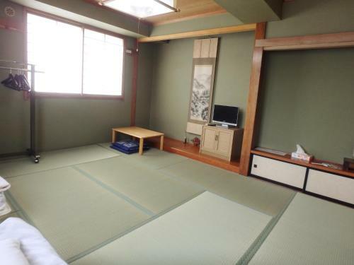 Azuma No Yu