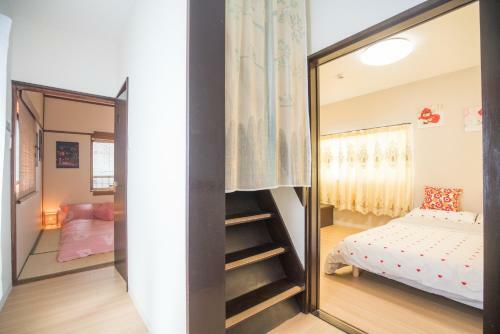 Namba Akiko Villa Hostel