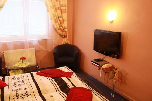 Hostal Garni Hotel Anne-mary