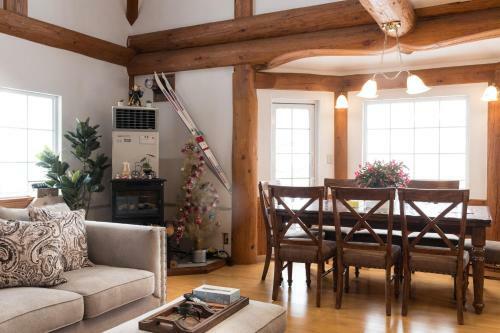 Sapporo Luxury Log House 5brm Max 18ppl Free Parking