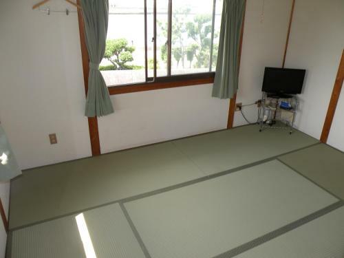 Business Hotel Minshuku Minato