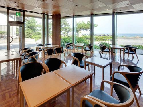 Kaike Seaside Hotel