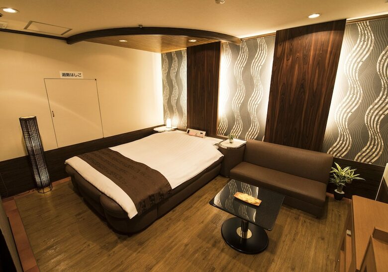 Hotel Metro (adult Only)