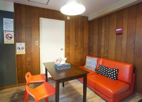 Yokohama Classic Apartment