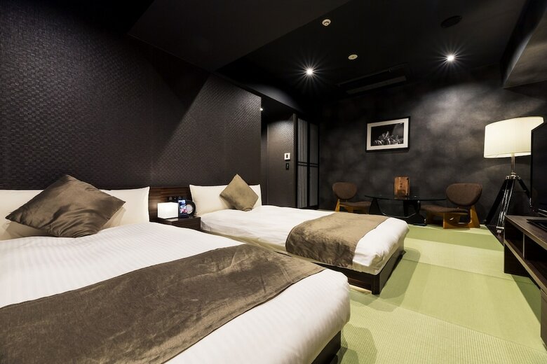 Prostyle Ryokan Yokohama Bashamichi