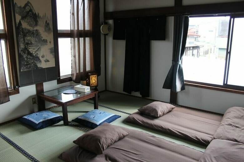 Hostal Samurai Guest House