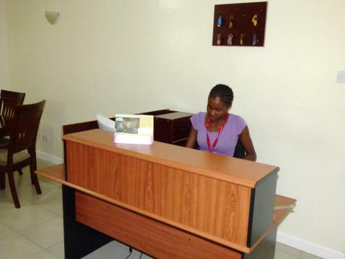 Nairobi Airport Inn Apartments