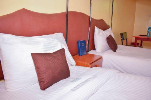 Greenvale Hotel