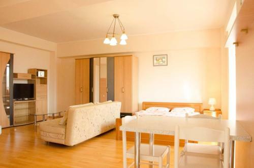Apartment On 141 Abai Str.