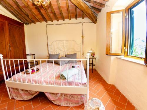 Lavish Cottage In San Marcello Pistoiese With Pool