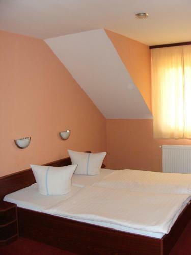 Hostal Pension Lan