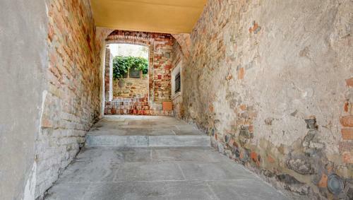 Italianway - Cavour 16