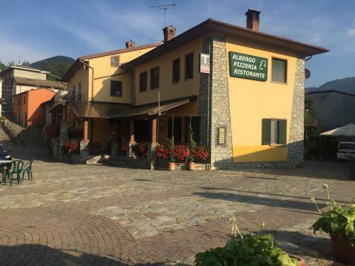Hotel Albergo Bar Del Pino