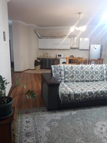 Apartment On Abay 150/230